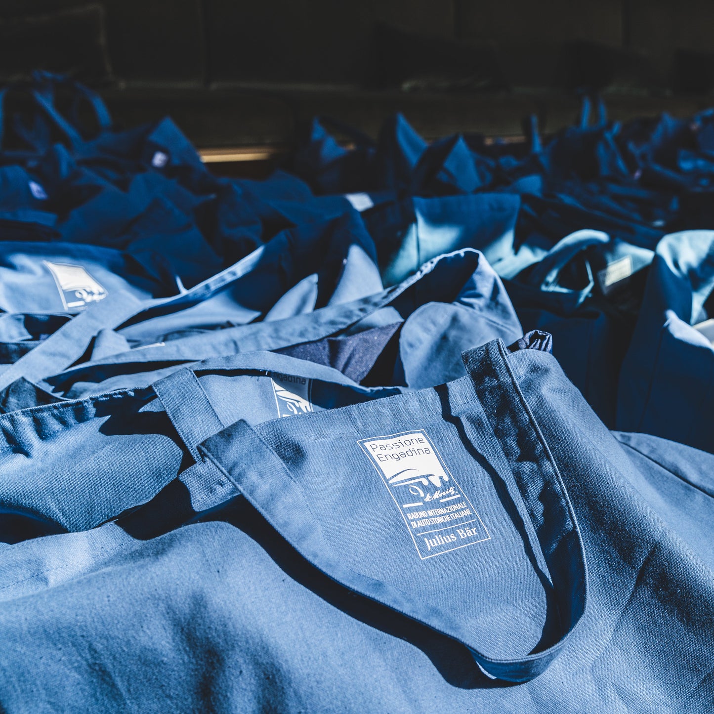 Oversize fabric bag - Passione Engadina 2024 limited edition